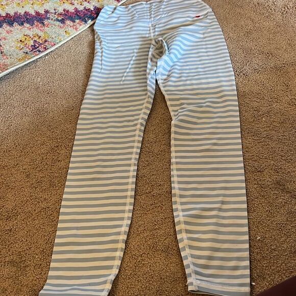 Spiritual gangster small stripe leggings - Picture 2 of 6